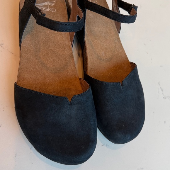 DANSKO ROWAN in Black Nubuck WOMENS size 39 US 8.5-9 - Picture 10 of 15